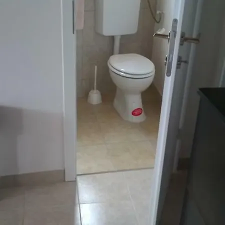 Holiday Sm Guest house Sali